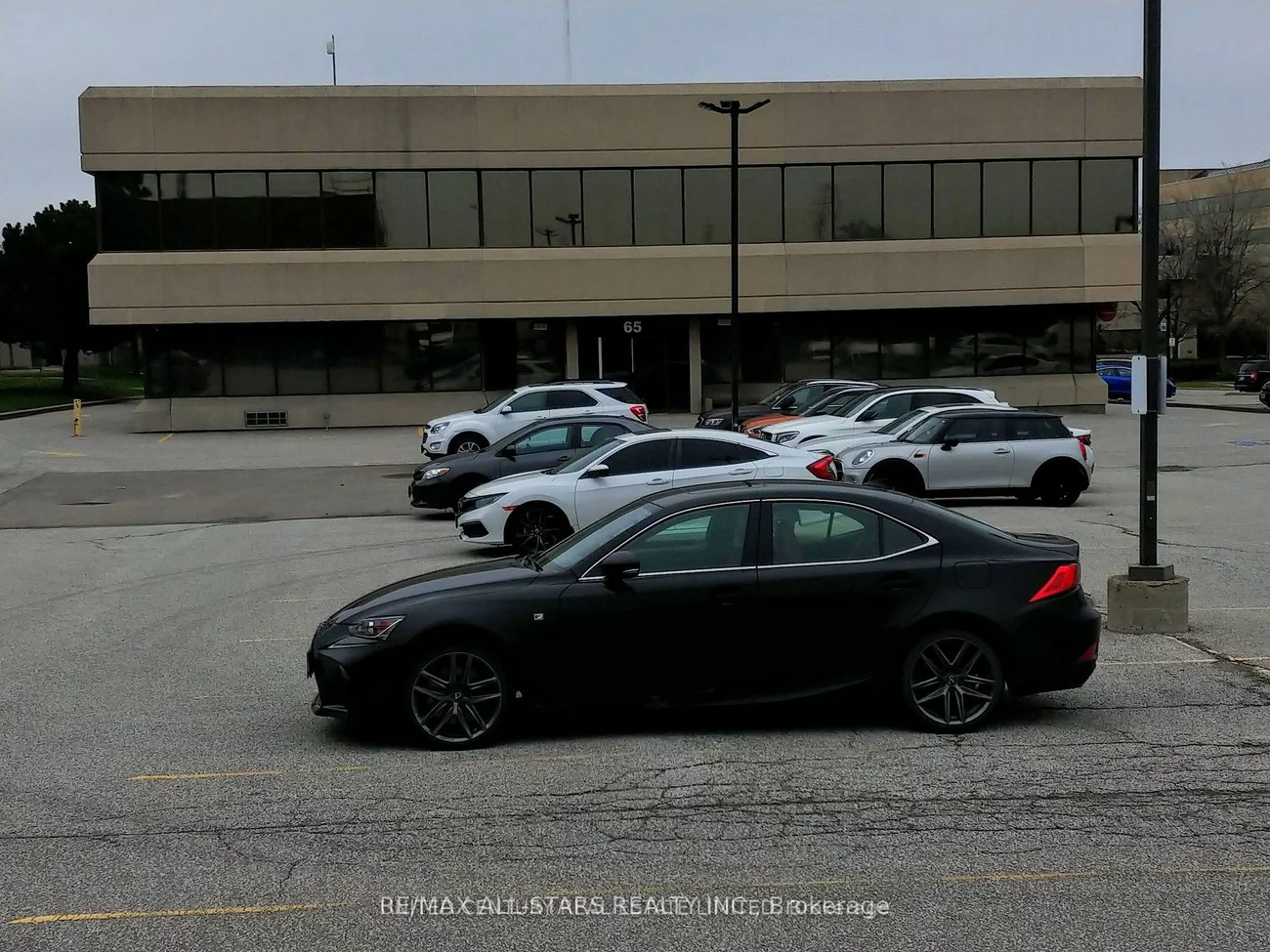 65, International, West Humber-Clairville, Toronto