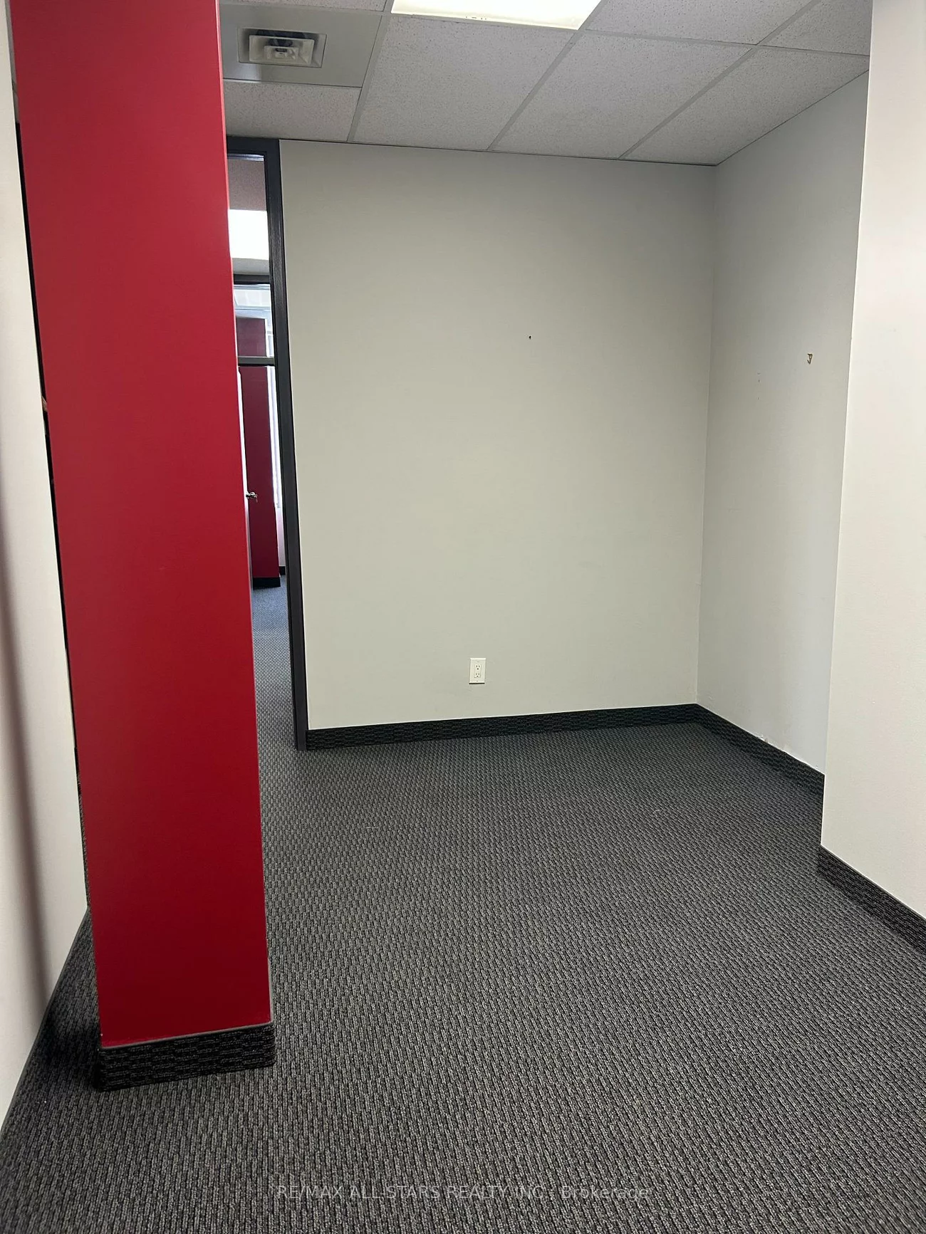 65, International, West Humber-Clairville, Toronto