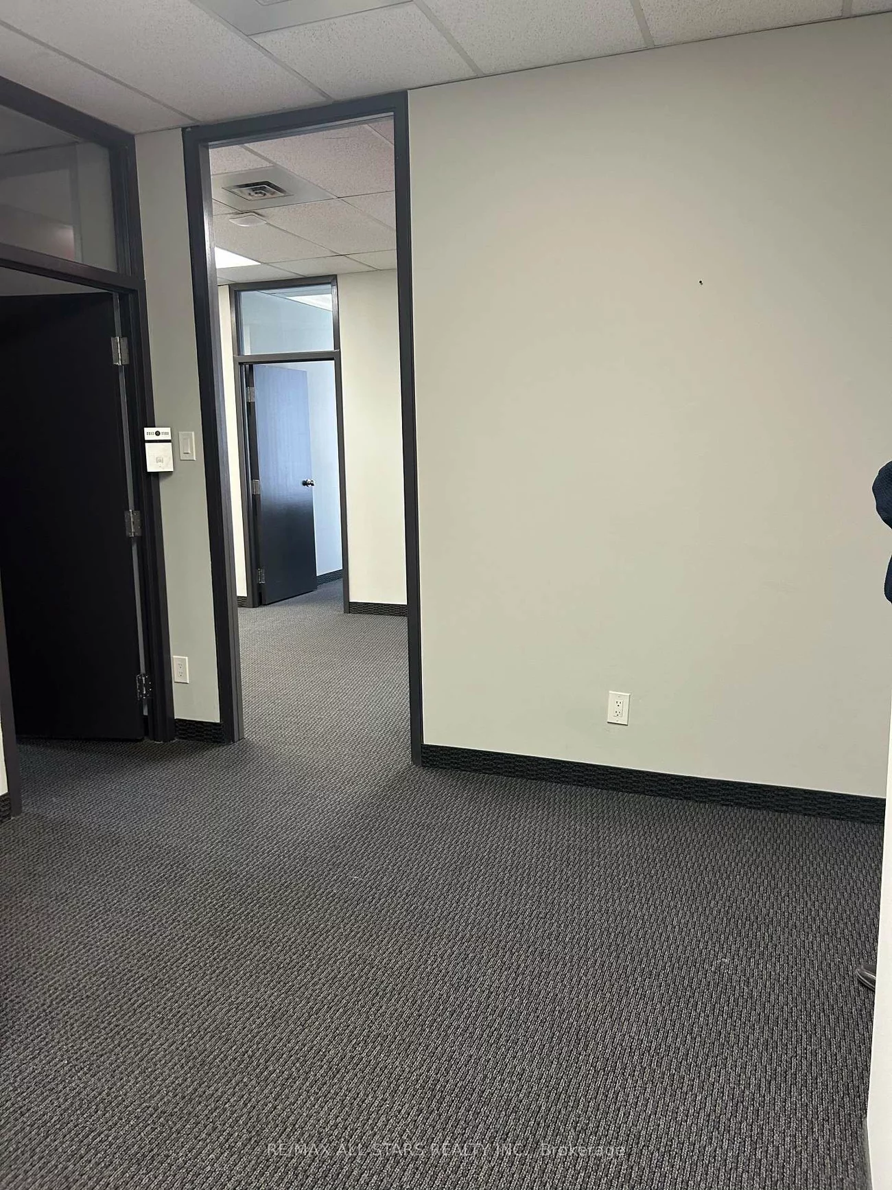 65, International, West Humber-Clairville, Toronto