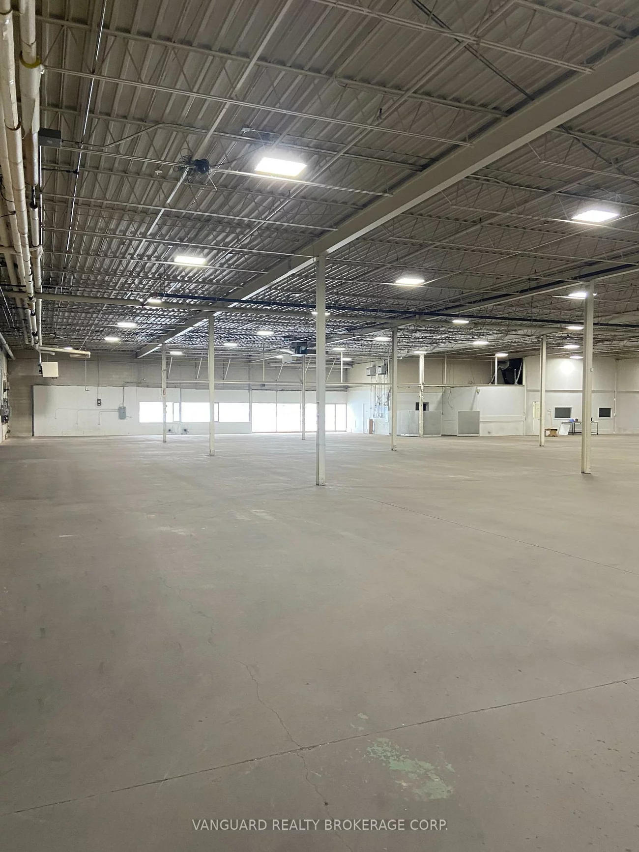 100, Brisbane, York University Heights, Toronto