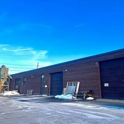 350, Oakdale, Glenfield-Jane Heights, Toronto