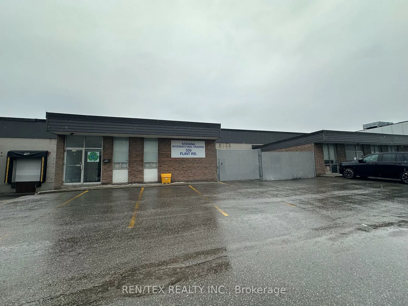 315-345, Flint, York University Heights, Toronto