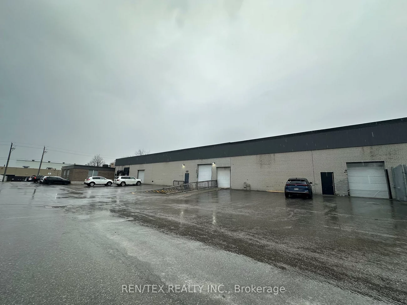 315-345, Flint, York University Heights, Toronto