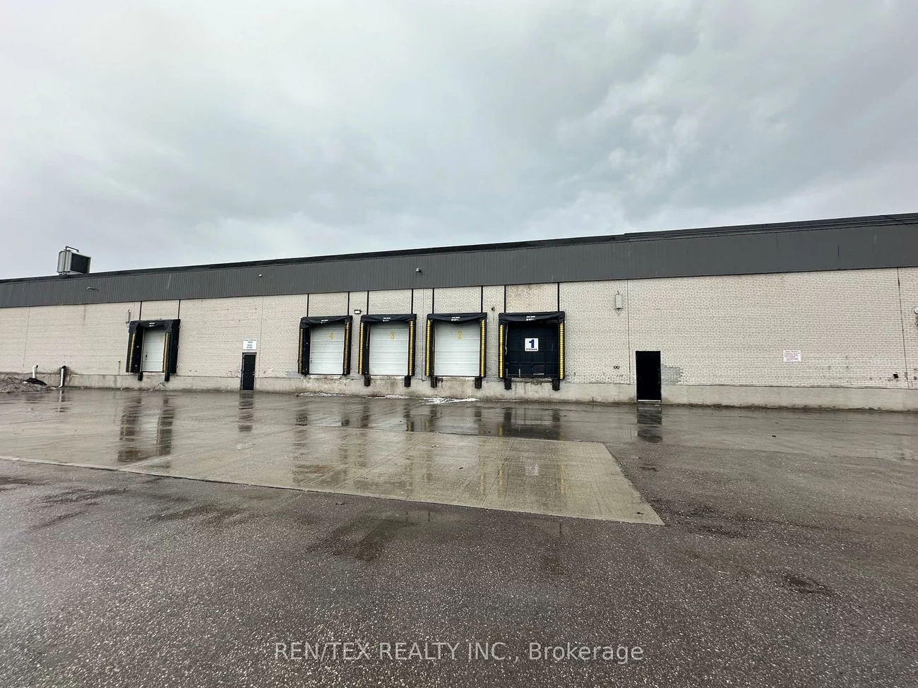 315-345, Flint, York University Heights, Toronto