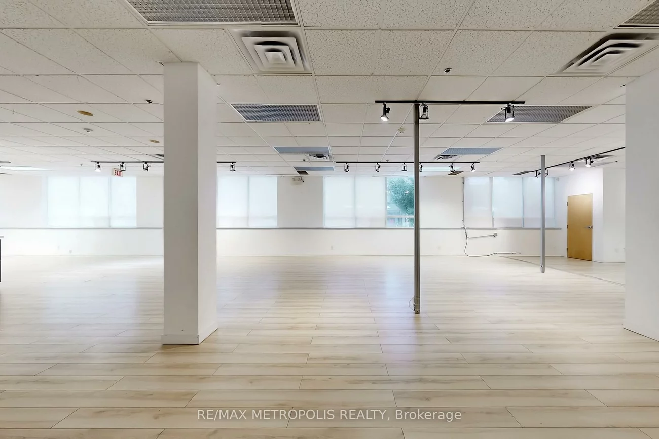 80, Ward, Dovercourt-Wallace Emerson-Junction, Toronto