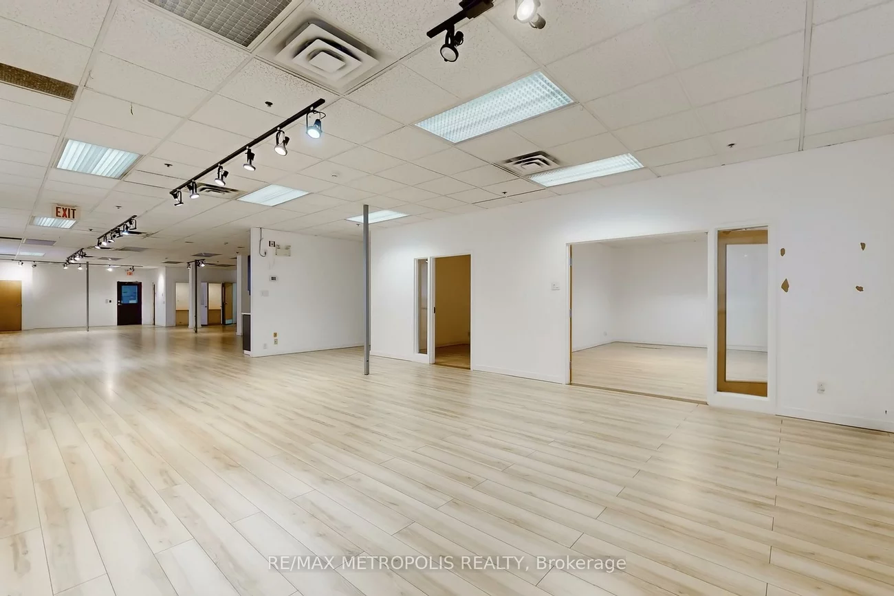 80, Ward, Dovercourt-Wallace Emerson-Junction, Toronto