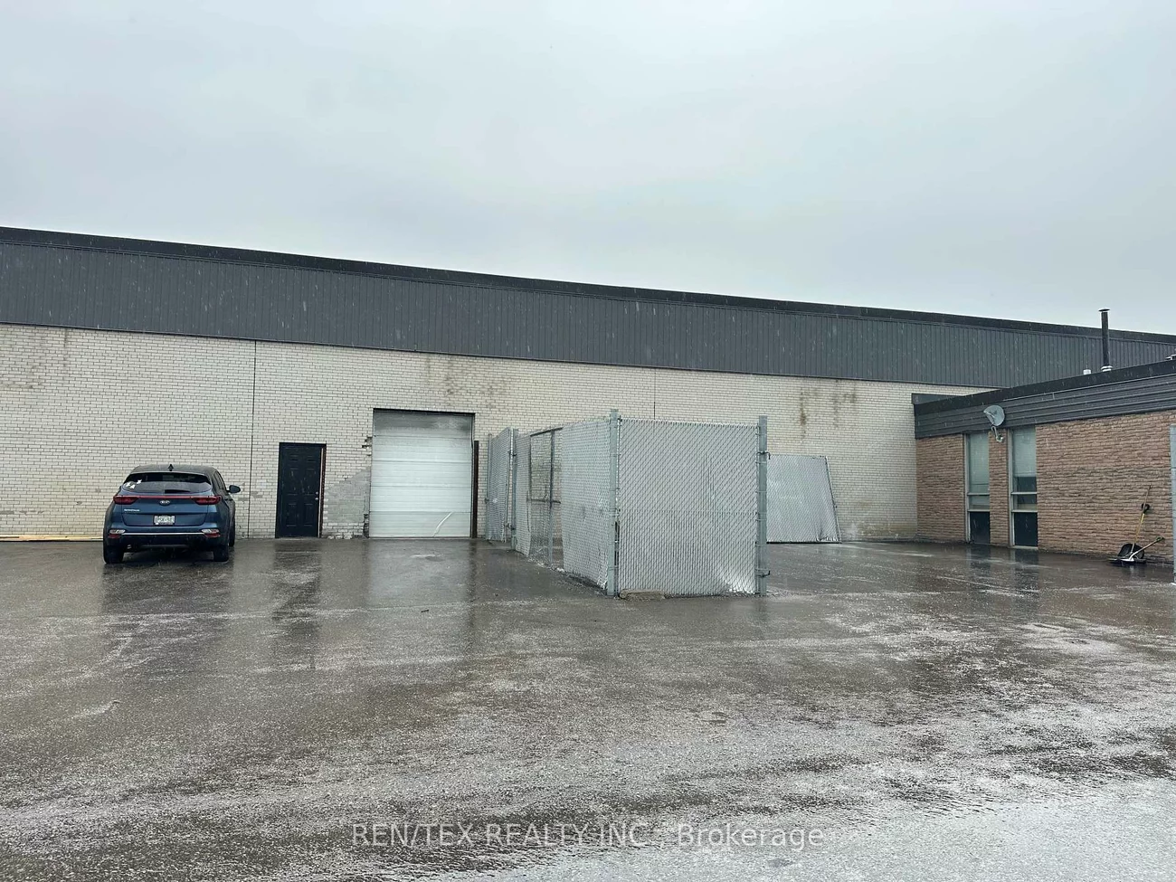 315-345, Flint, York University Heights, Toronto