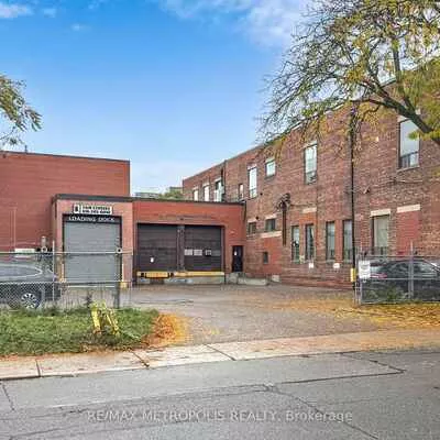 258, Wallace, Dovercourt-Wallace Emerson-Junction, Toronto