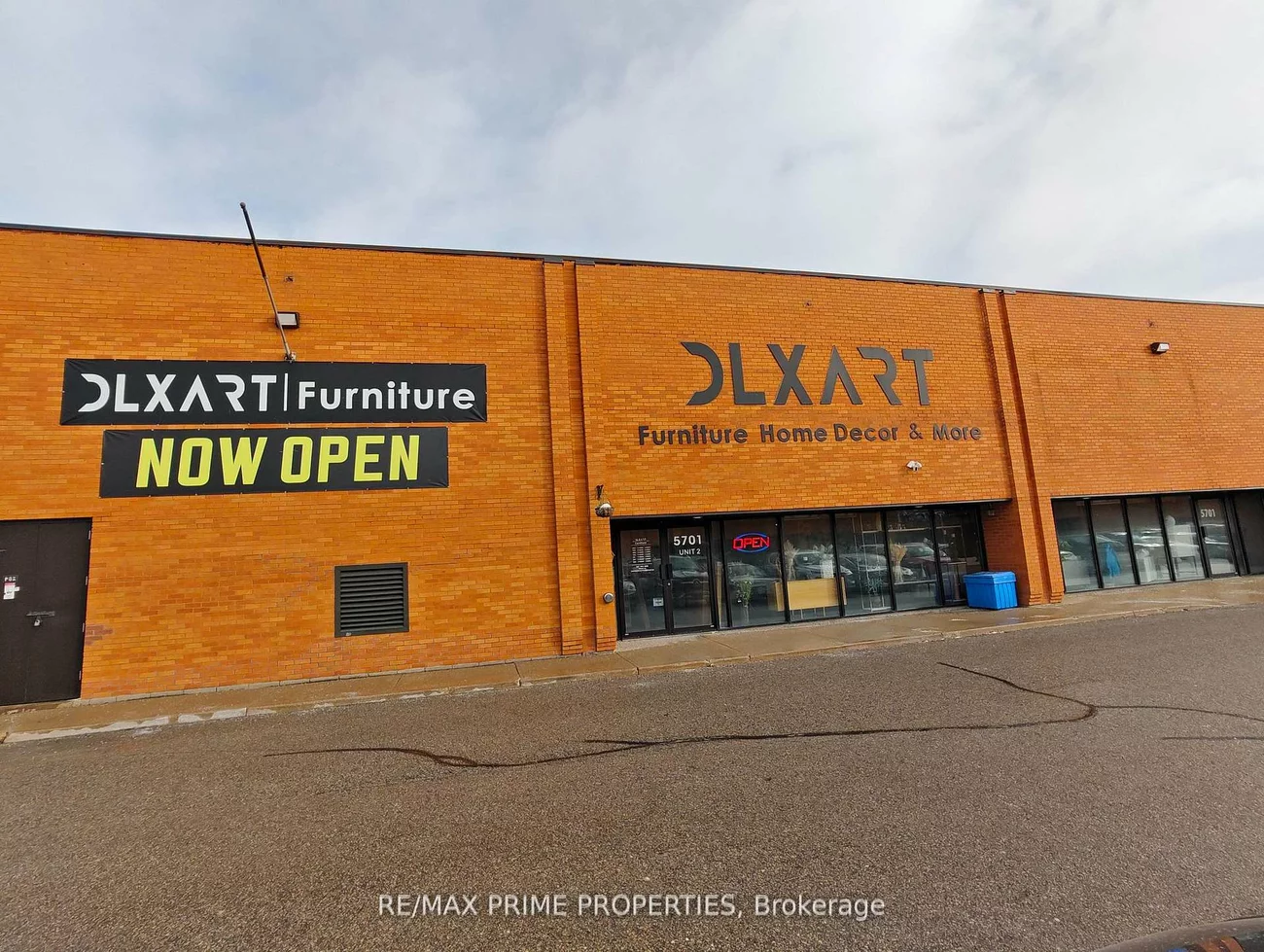 5701, Steeles, Humber Summit, Toronto