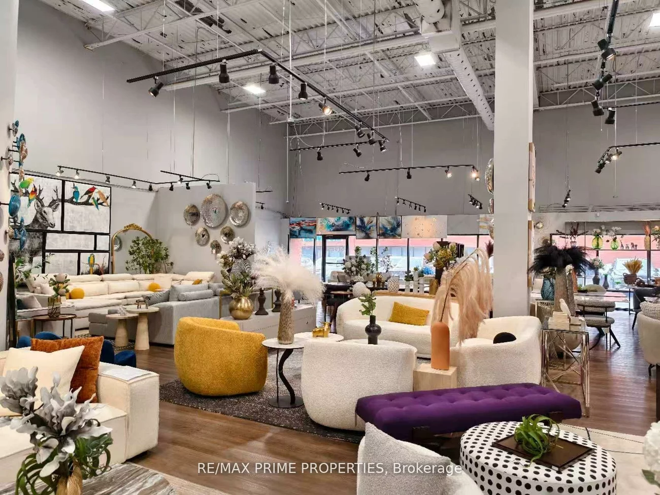 5701, Steeles, Humber Summit, Toronto