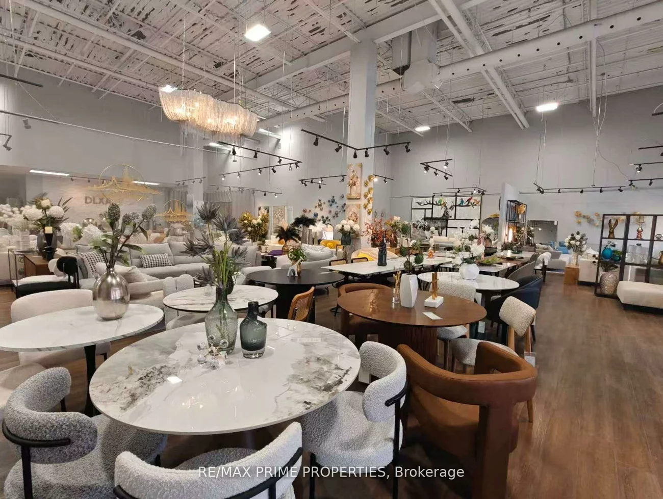 5701, Steeles, Humber Summit, Toronto