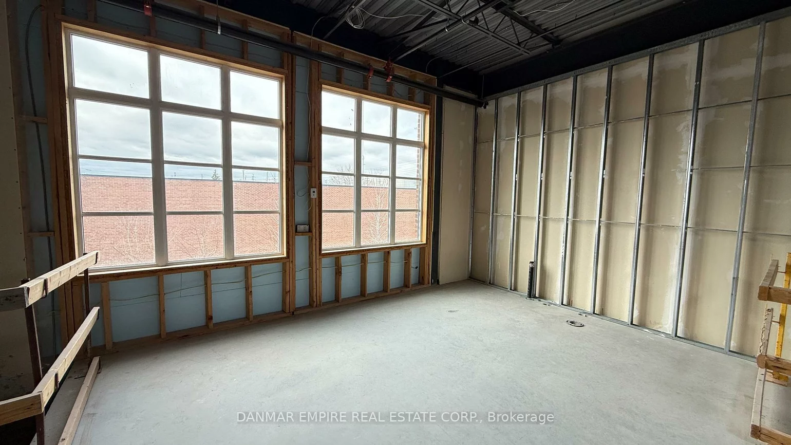 68, Jutland, Islington-City Centre West, Toronto