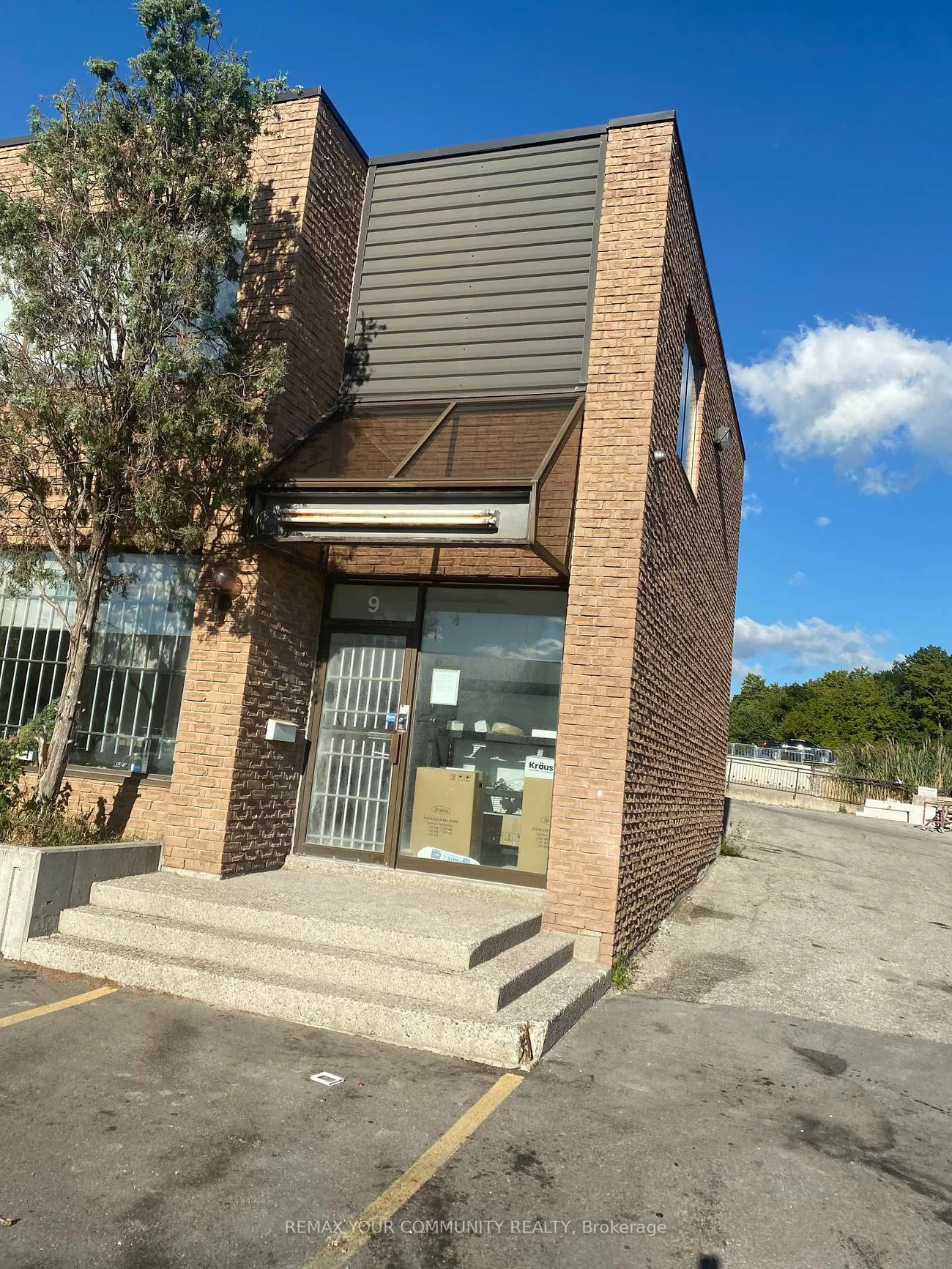 425, Eddystone, Glenfield-Jane Heights, Toronto