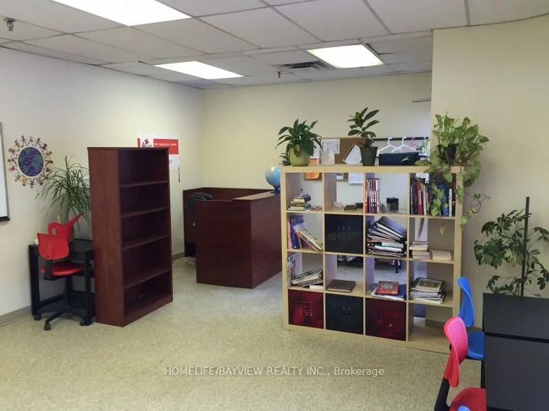 1111, Flint, York University Heights, Toronto