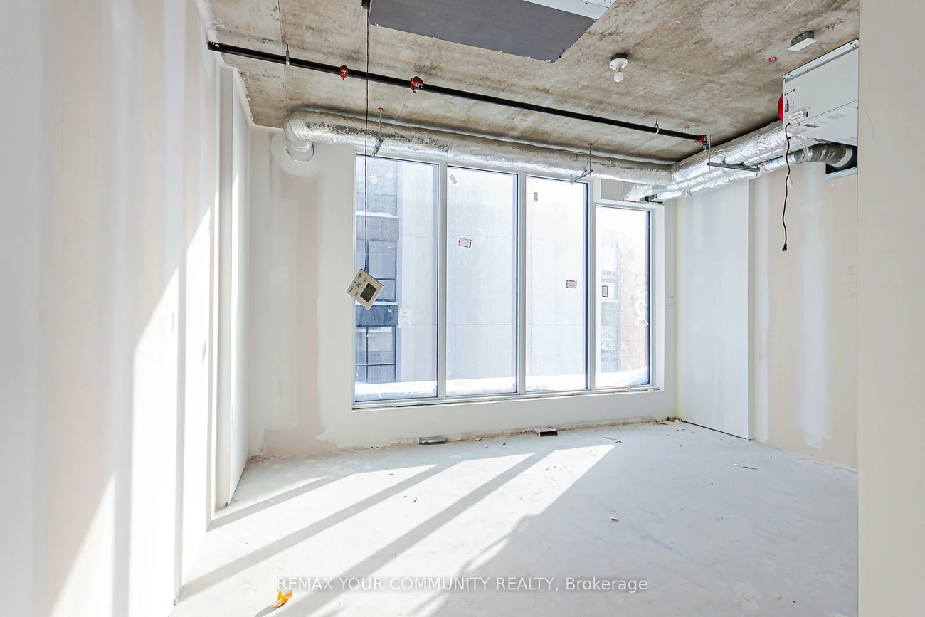 600, Dixon, Willowridge-Martingrove-Richview, Toronto