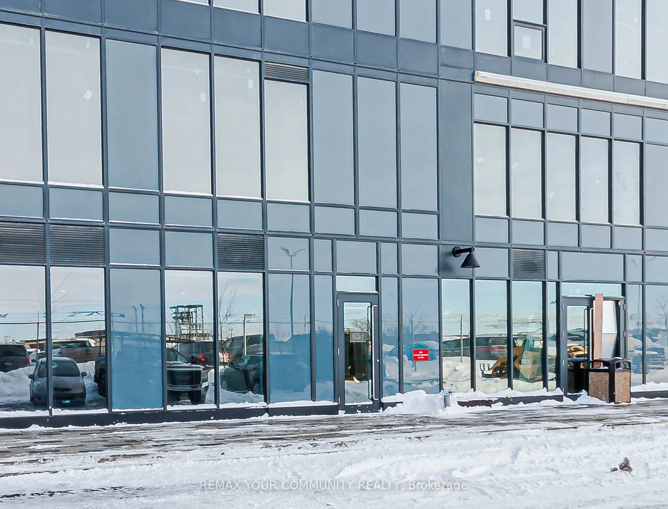 600, Dixon, Willowridge-Martingrove-Richview, Toronto