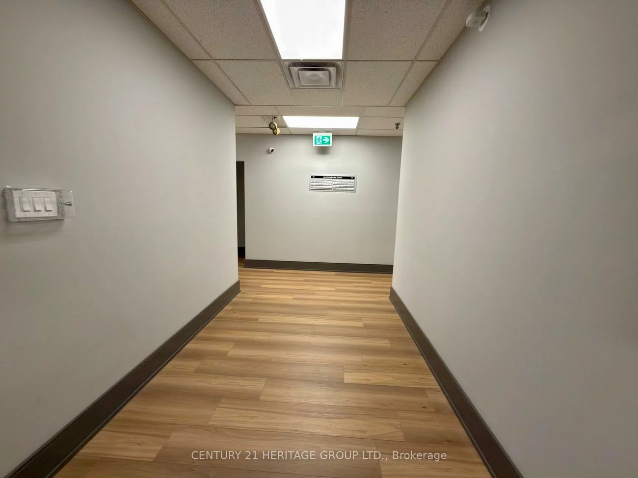 4544, Dufferin, York University Heights, Toronto