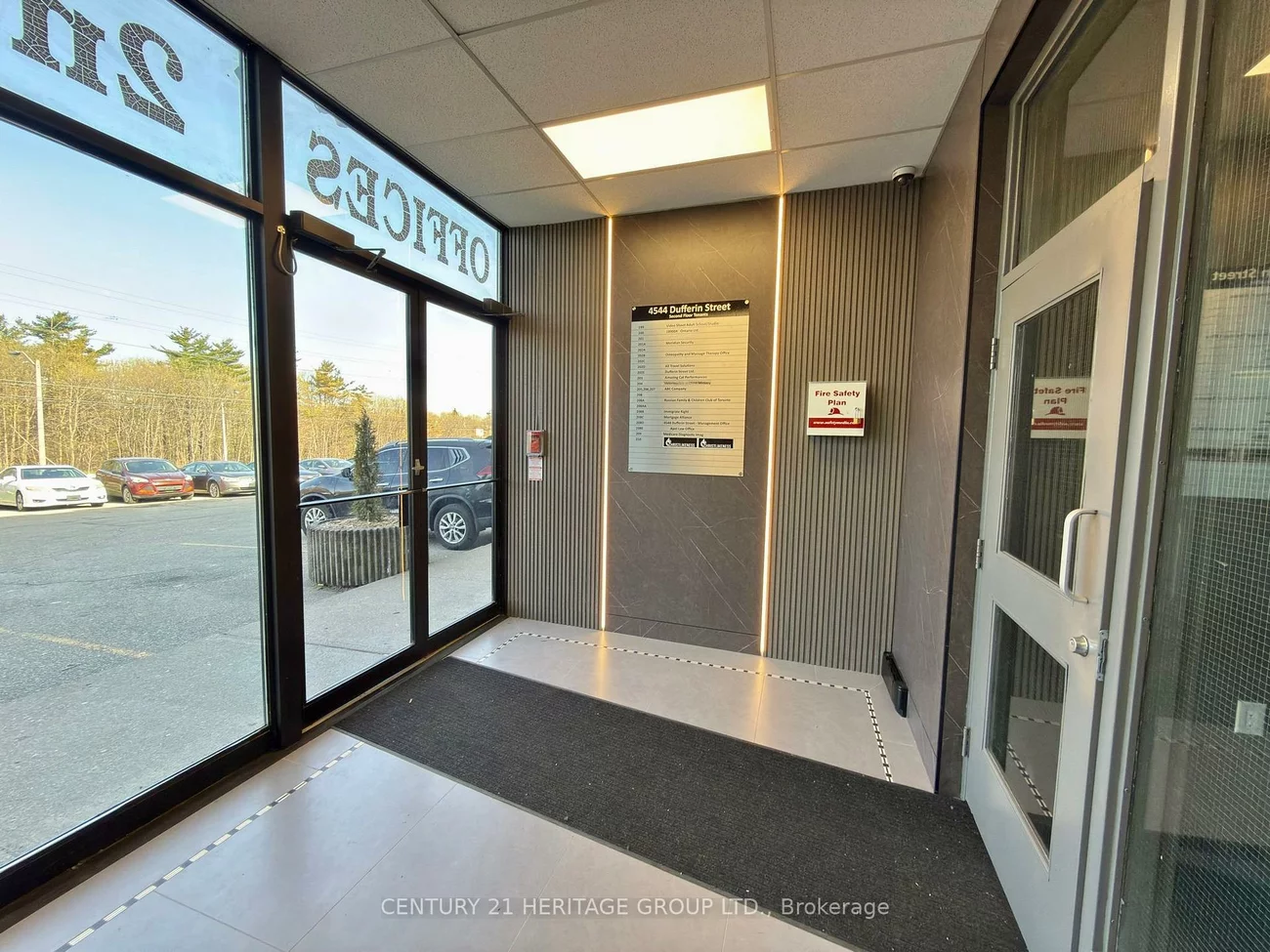 4544, Dufferin, York University Heights, Toronto