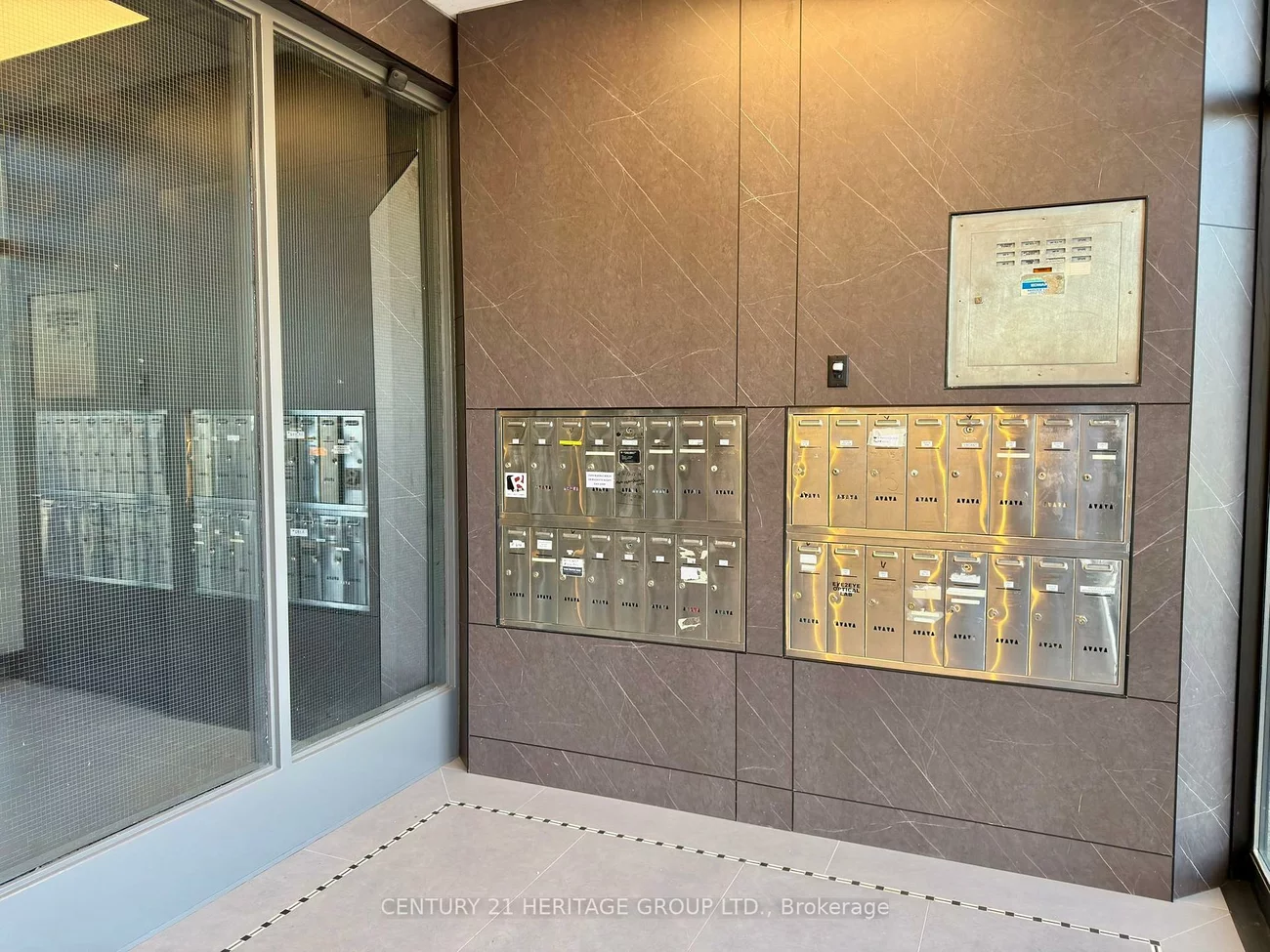 4544, Dufferin, York University Heights, Toronto