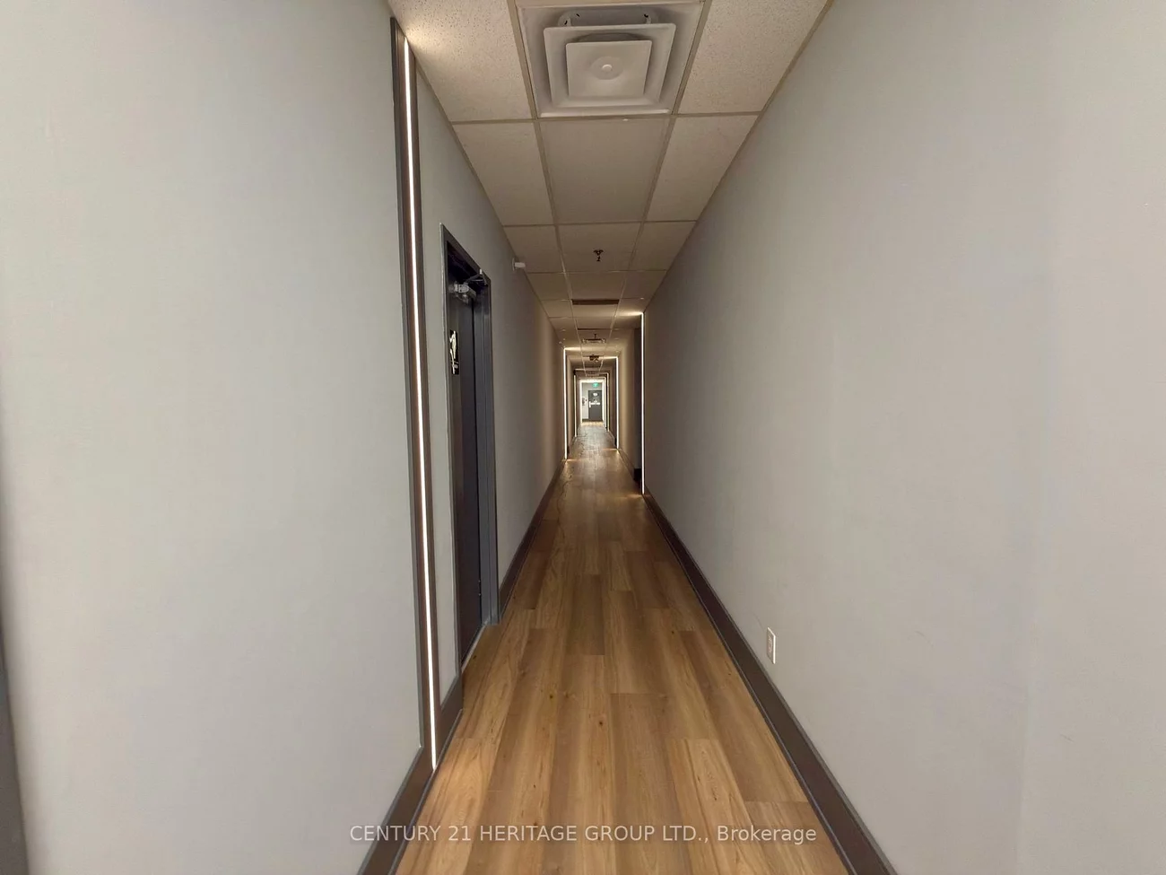 4544, Dufferin, York University Heights, Toronto