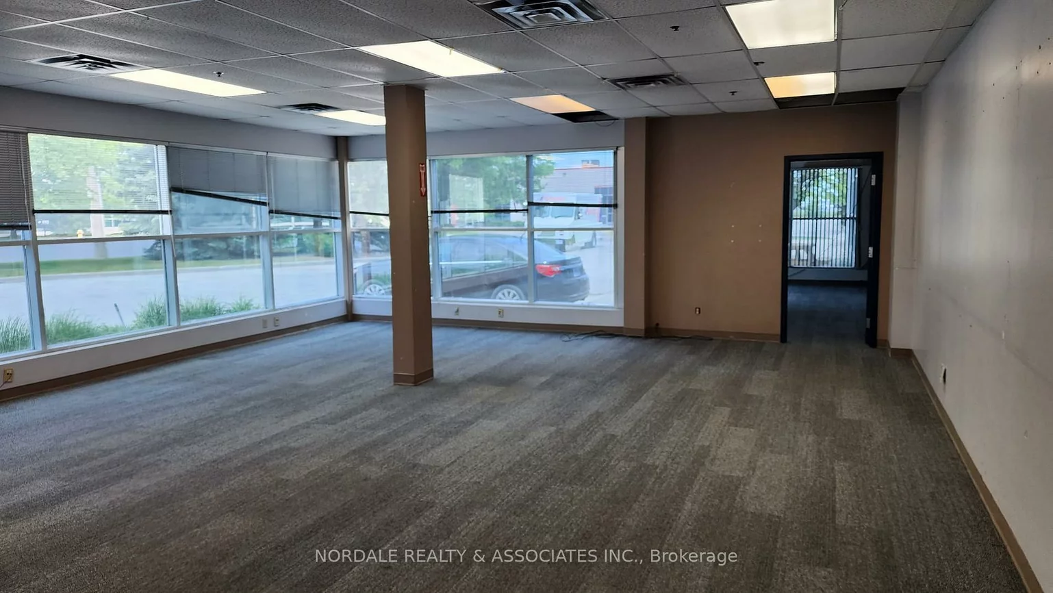 107, Woodbine Downs, West Humber-Clairville, Toronto