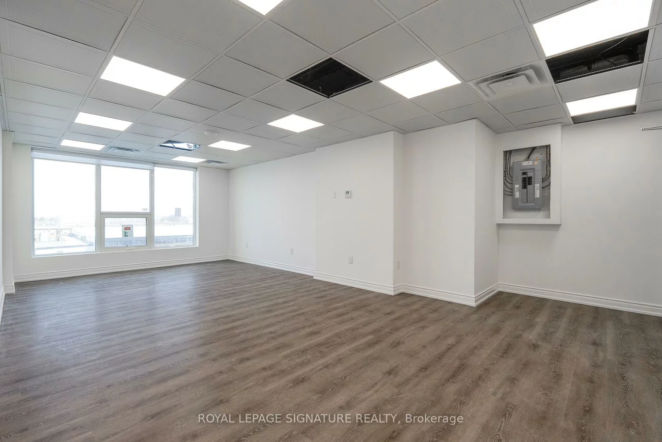 600, Dixon, West Humber-Clairville, Toronto