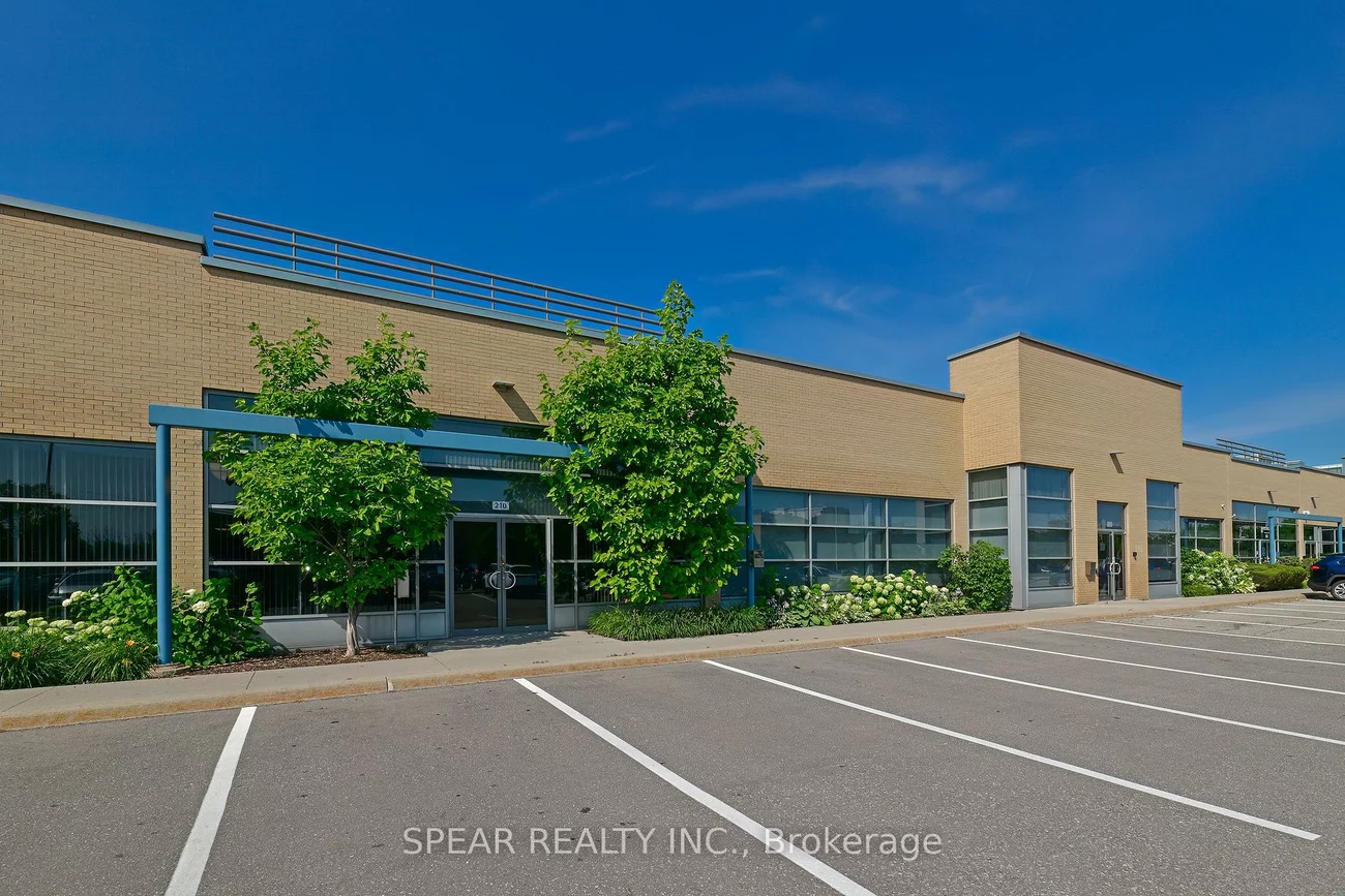 5535, Eglinton, Eringate-Centennial-West Deane, Toronto