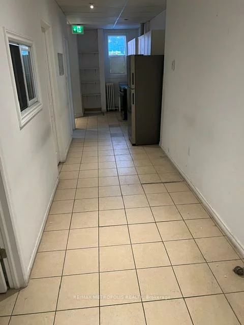 2849, Dufferin, Yorkdale-Glen Park, Toronto