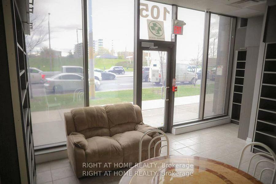 1, De Boers, York University Heights, Toronto