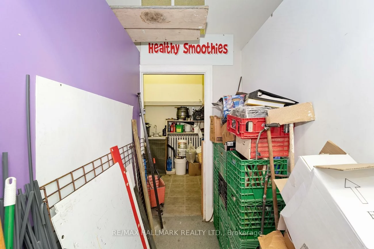 534, Annette, Runnymede-Bloor West Village, Toronto