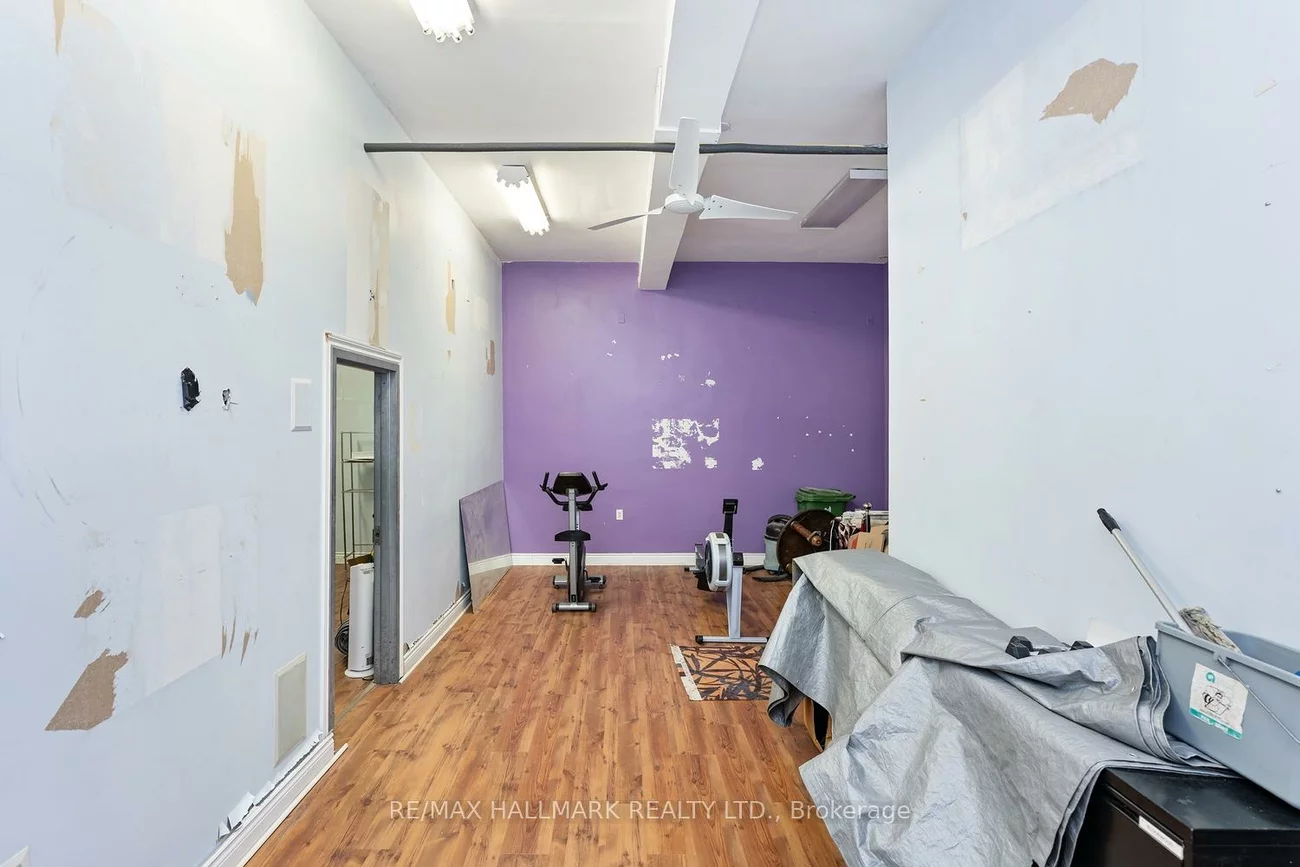 534, Annette, Runnymede-Bloor West Village, Toronto