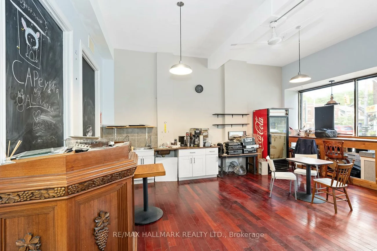 534, Annette, Runnymede-Bloor West Village, Toronto
