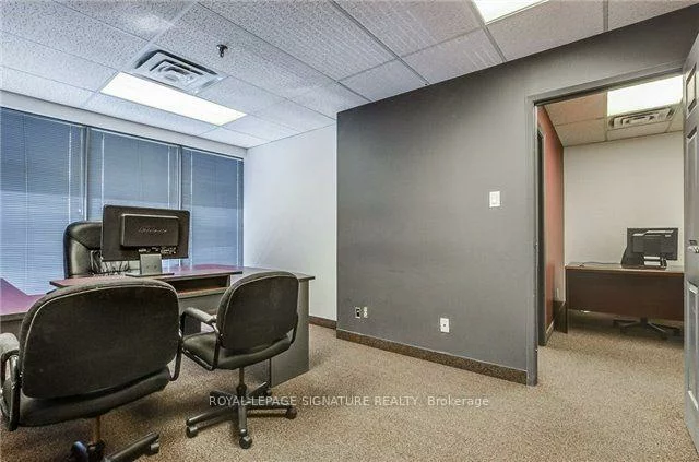 130, Industry, Brookhaven-Amesbury, Toronto