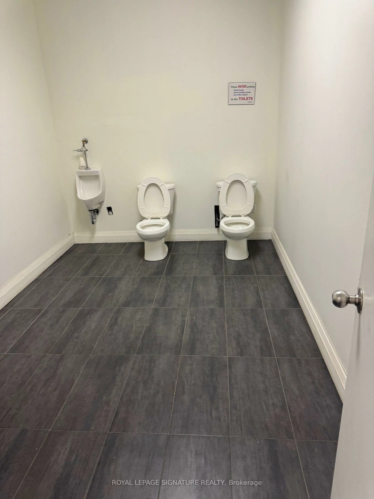 80, Jutland, Islington-City Centre West, Toronto