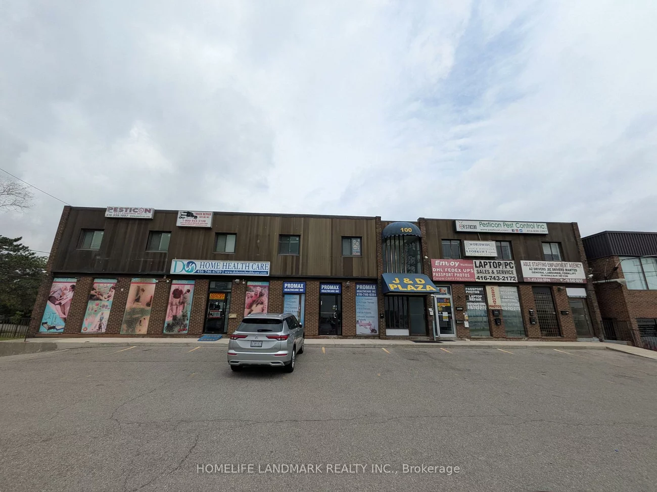 100, Rexdale, Rexdale-Kipling, Toronto