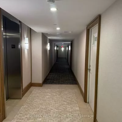 36, Via Bagnato, Yorkdale-Glen Park, Toronto