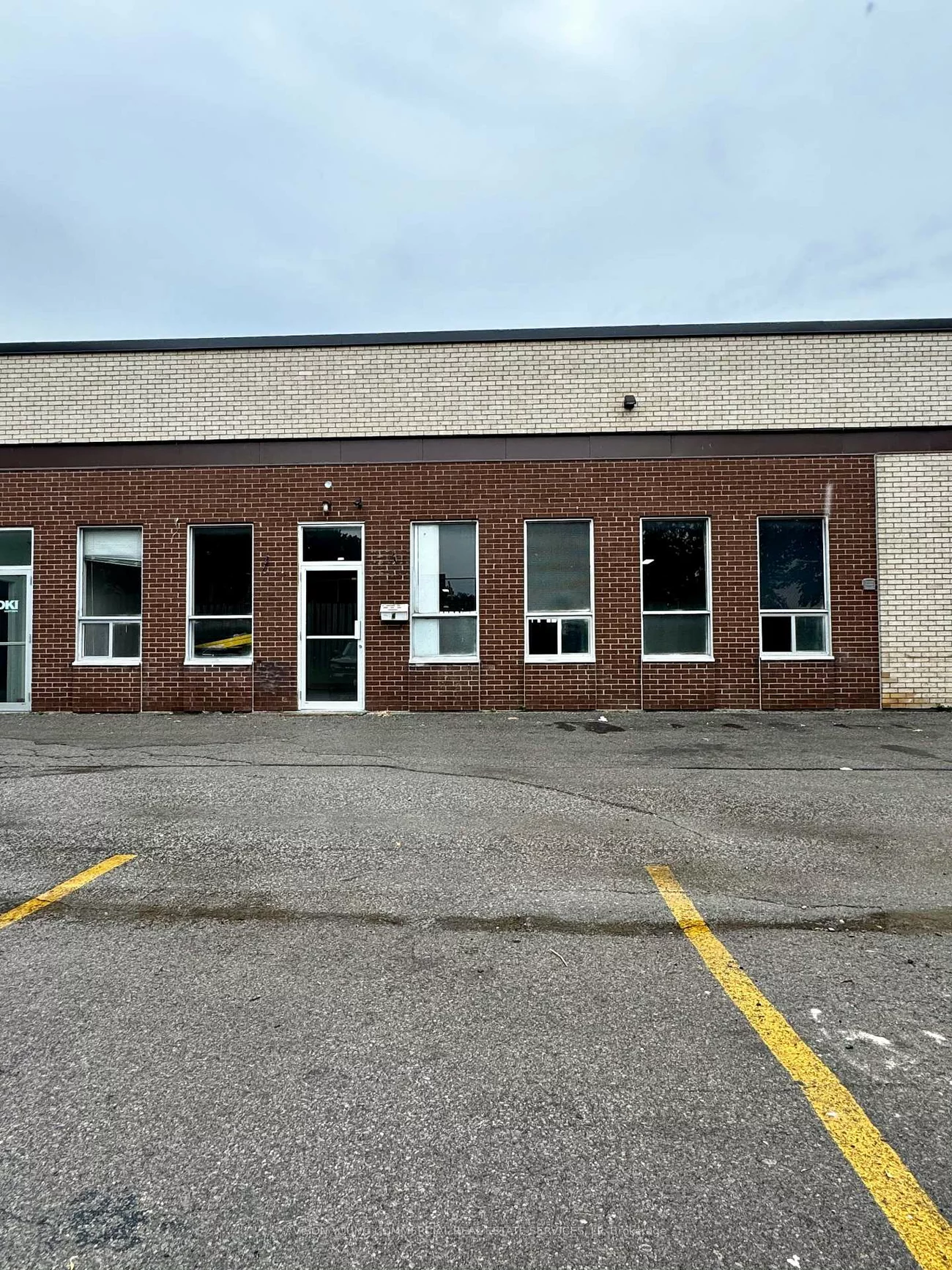 920, Caledonia, Yorkdale-Glen Park, Toronto