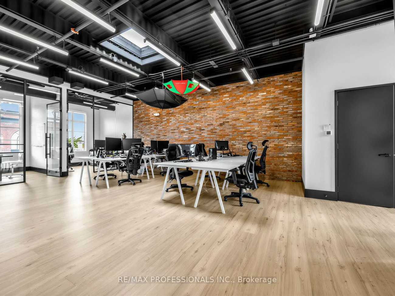 70, Jutland, Islington-City Centre West, Toronto