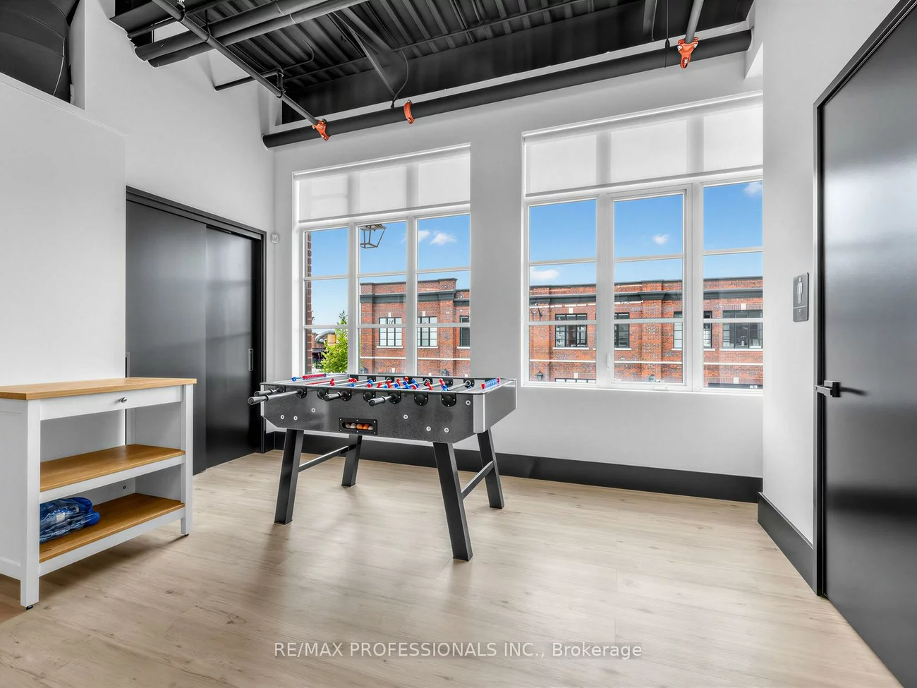 70, Jutland, Islington-City Centre West, Toronto