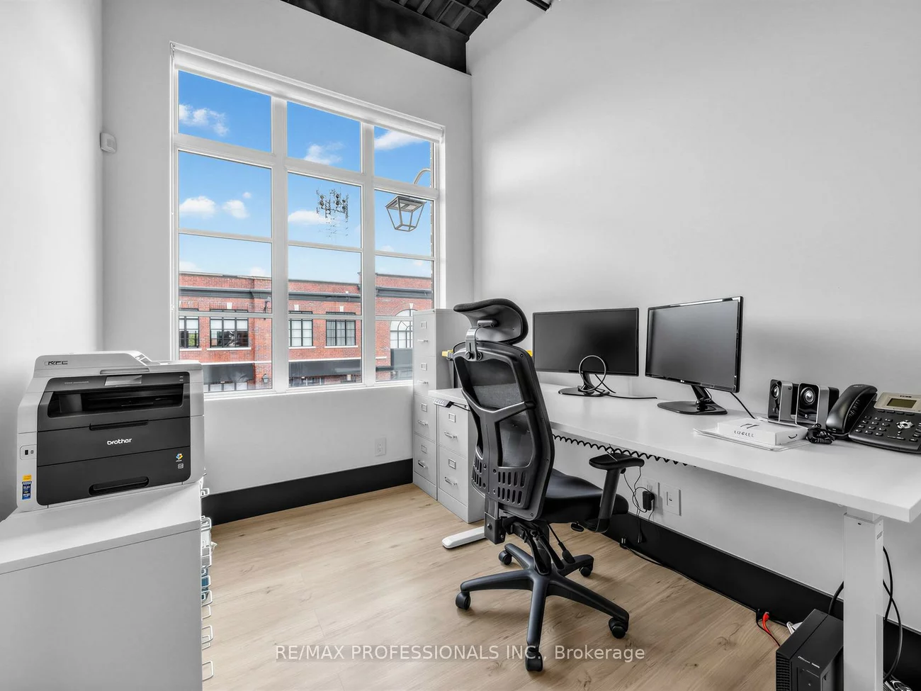 70, Jutland, Islington-City Centre West, Toronto