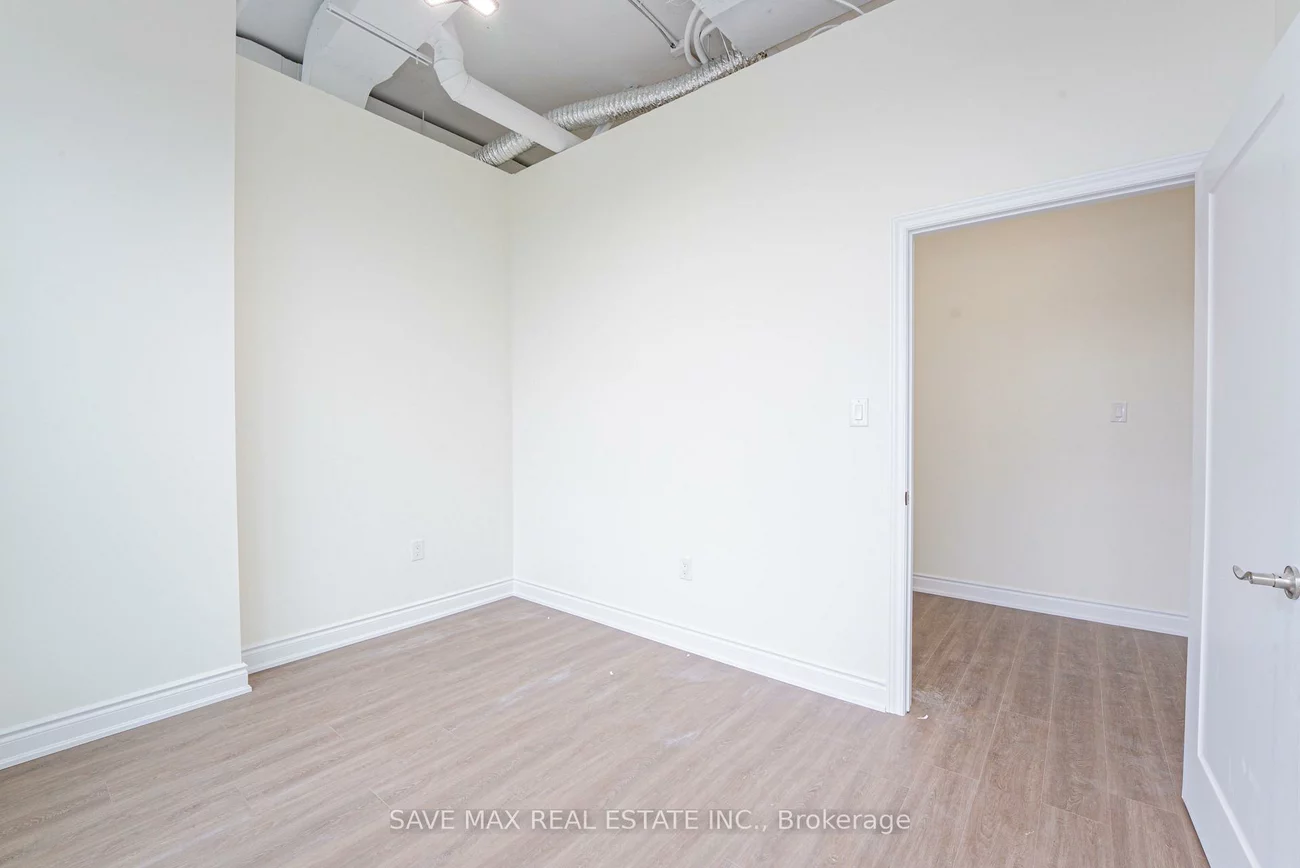 996, Martin Grove, West Humber-Clairville, Toronto