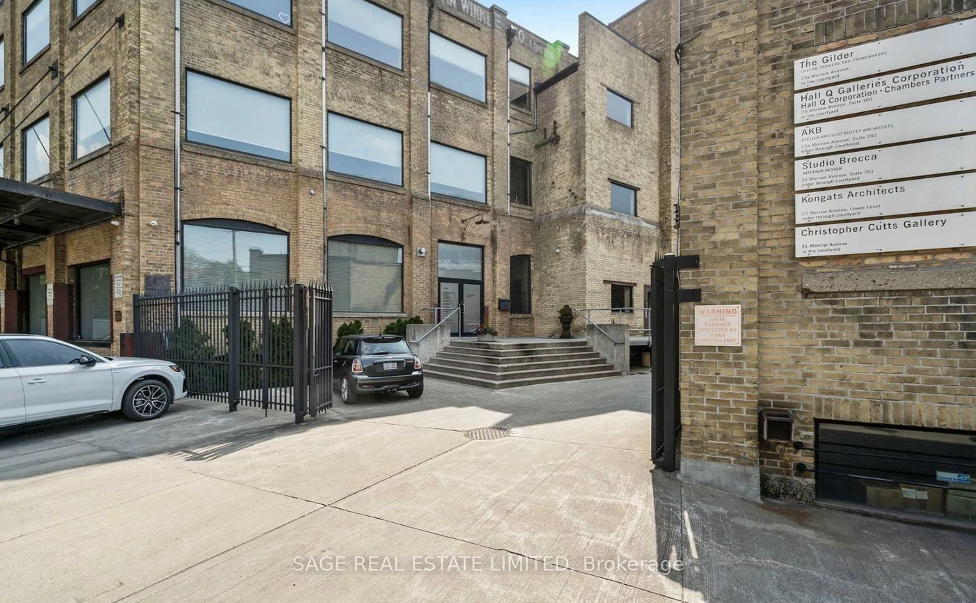 25, Morrow, Roncesvalles, Toronto