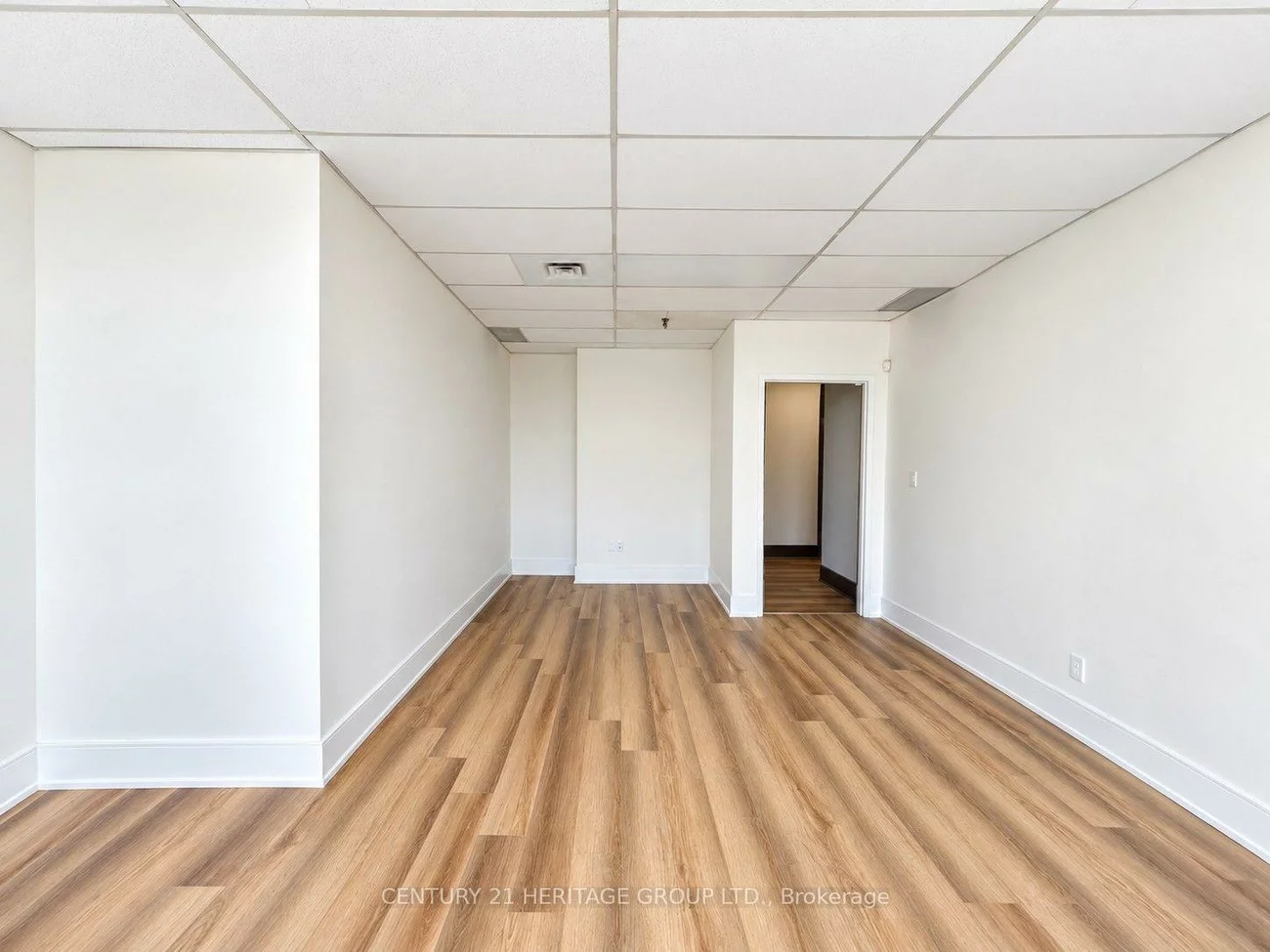 4544, Dufferin, York University Heights, Toronto