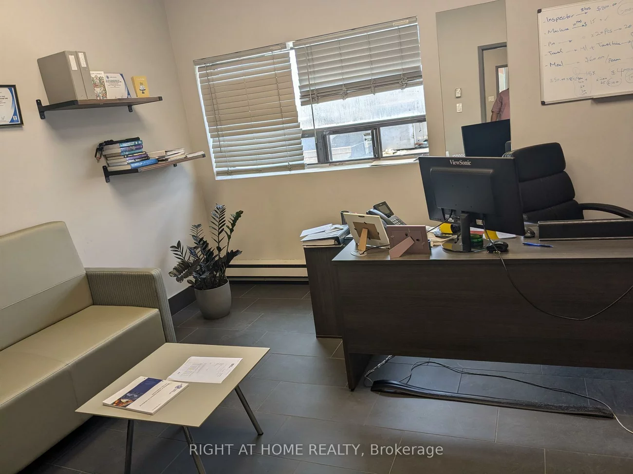 20, Sheffield, Brookhaven-Amesbury, Toronto