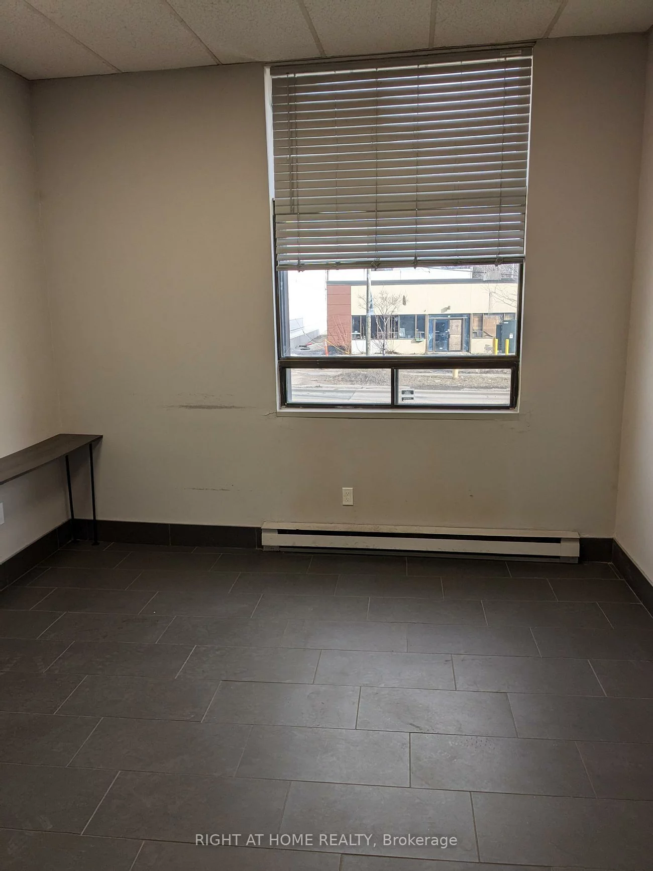 20, Sheffield, Brookhaven-Amesbury, Toronto