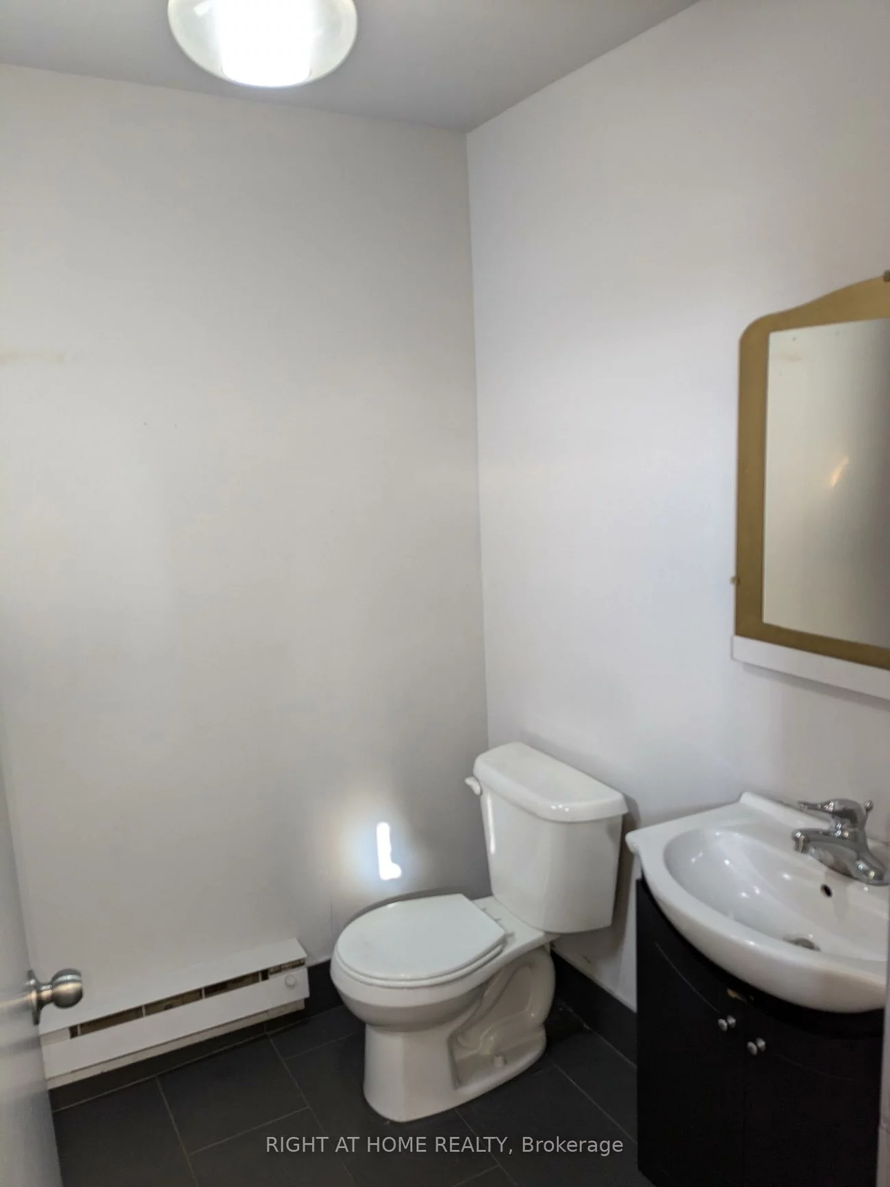 20, Sheffield, Brookhaven-Amesbury, Toronto