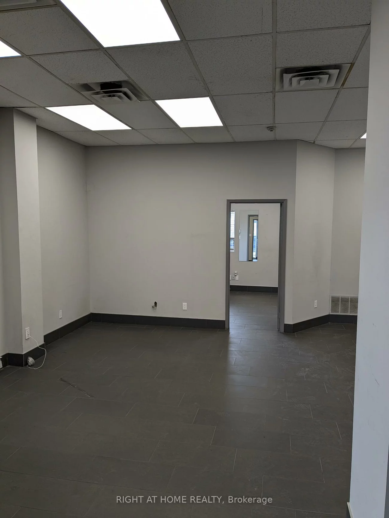 20, Sheffield, Brookhaven-Amesbury, Toronto