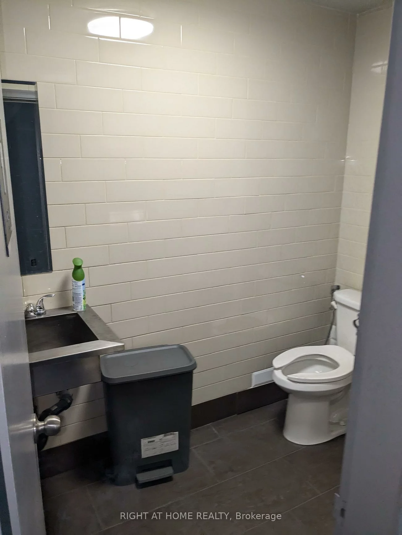 20, Sheffield, Brookhaven-Amesbury, Toronto