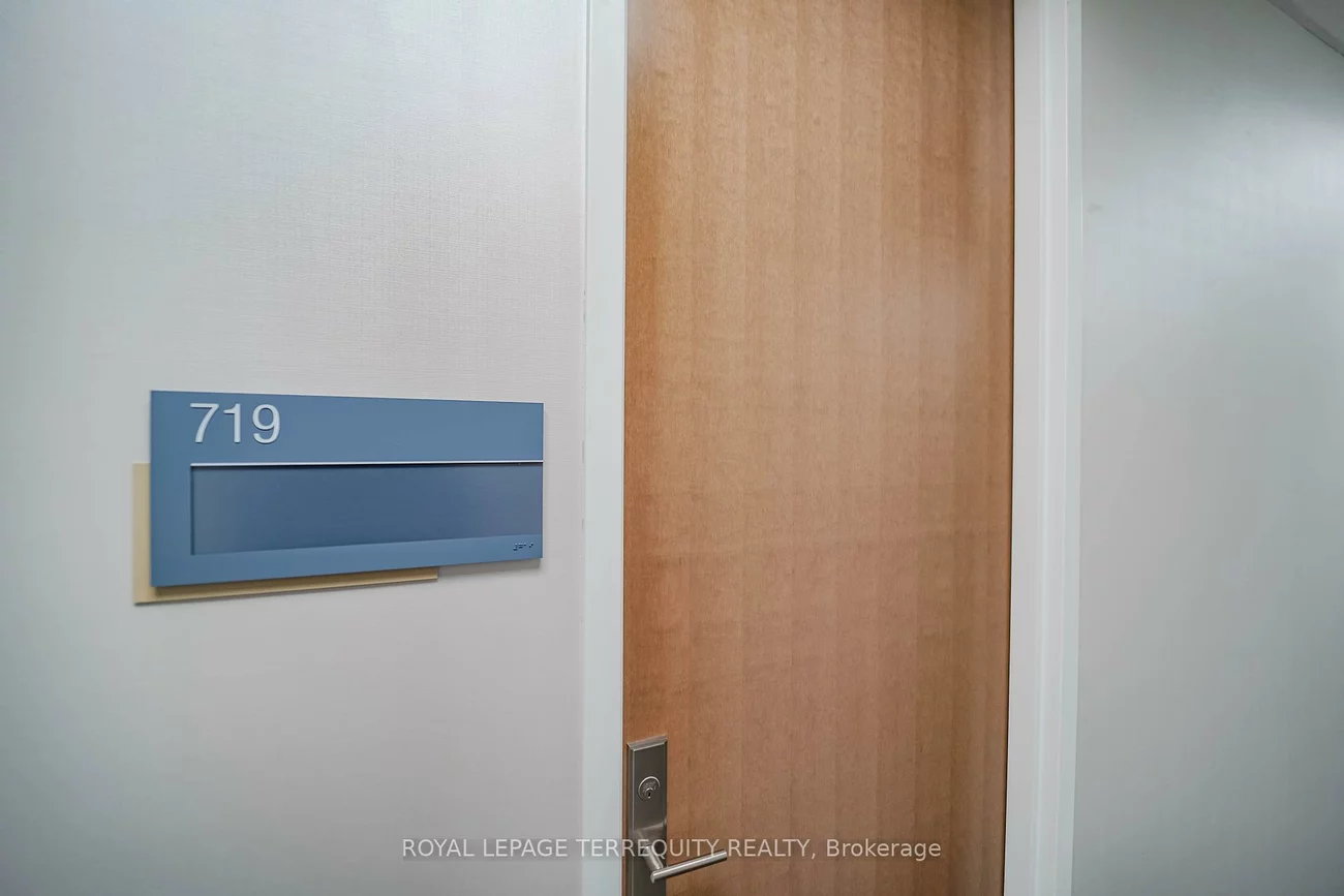 4789, Yonge, Willowdale East, Toronto