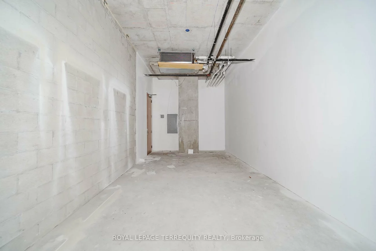 4789, Yonge, Willowdale East, Toronto